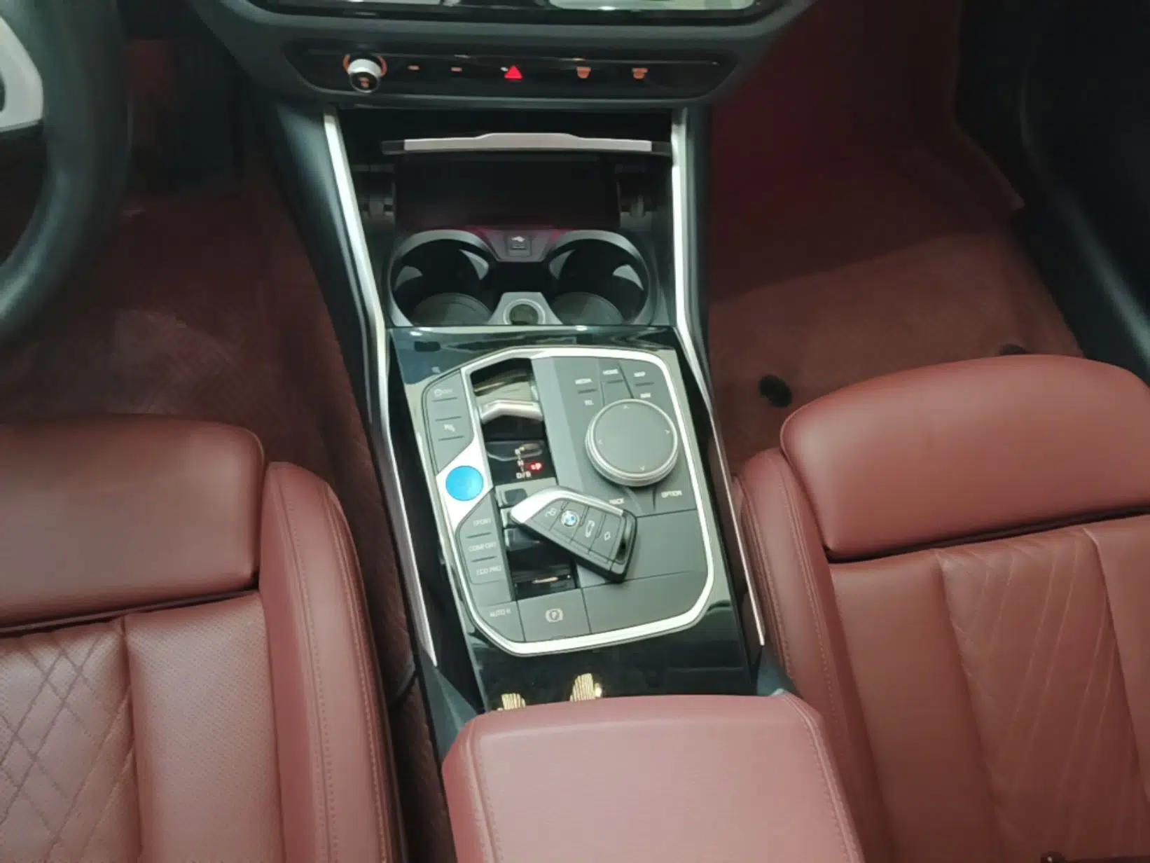 BMW i3 2022 eDrive 35 L — миниатюра 16