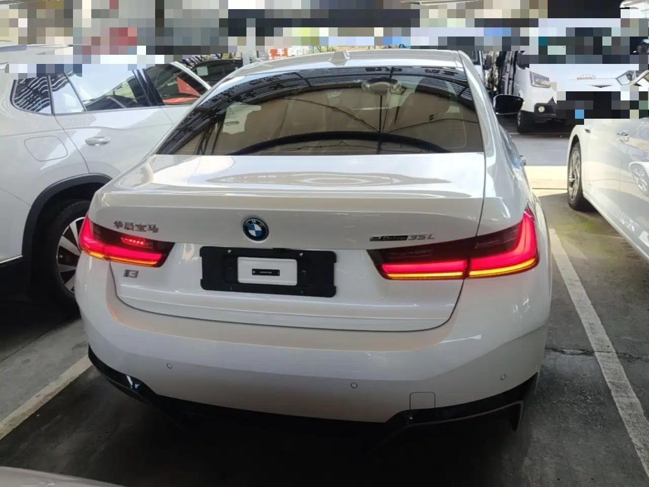 BMW i3 2024 eDrive 35 L — миниатюра 5