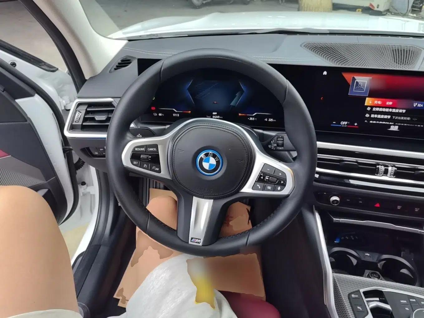 BMW i3 2022 eDrive 35 L — миниатюра 13