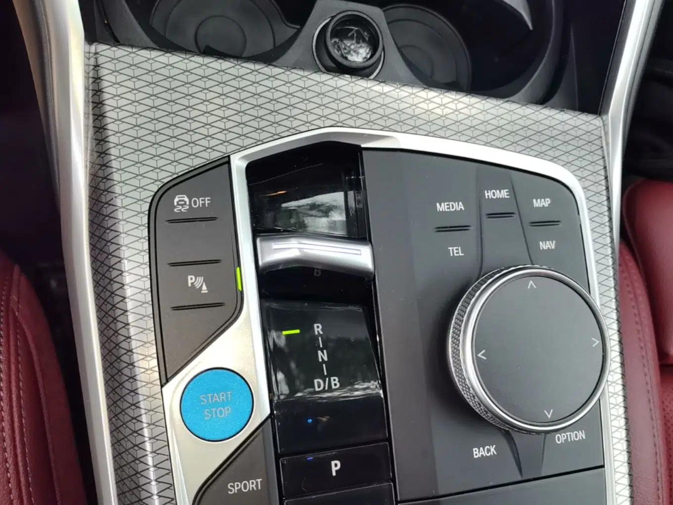 BMW i3 2022 eDrive 35 L — миниатюра 16