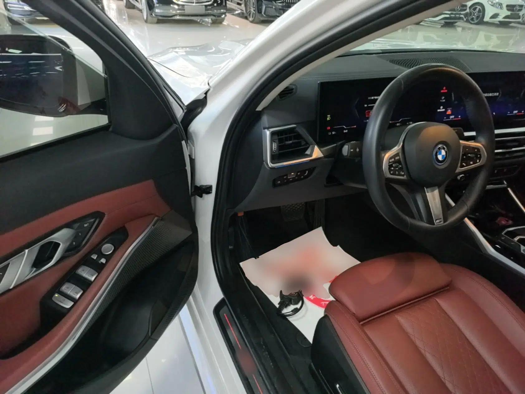 BMW i3 2024 eDrive 35 L — миниатюра 18