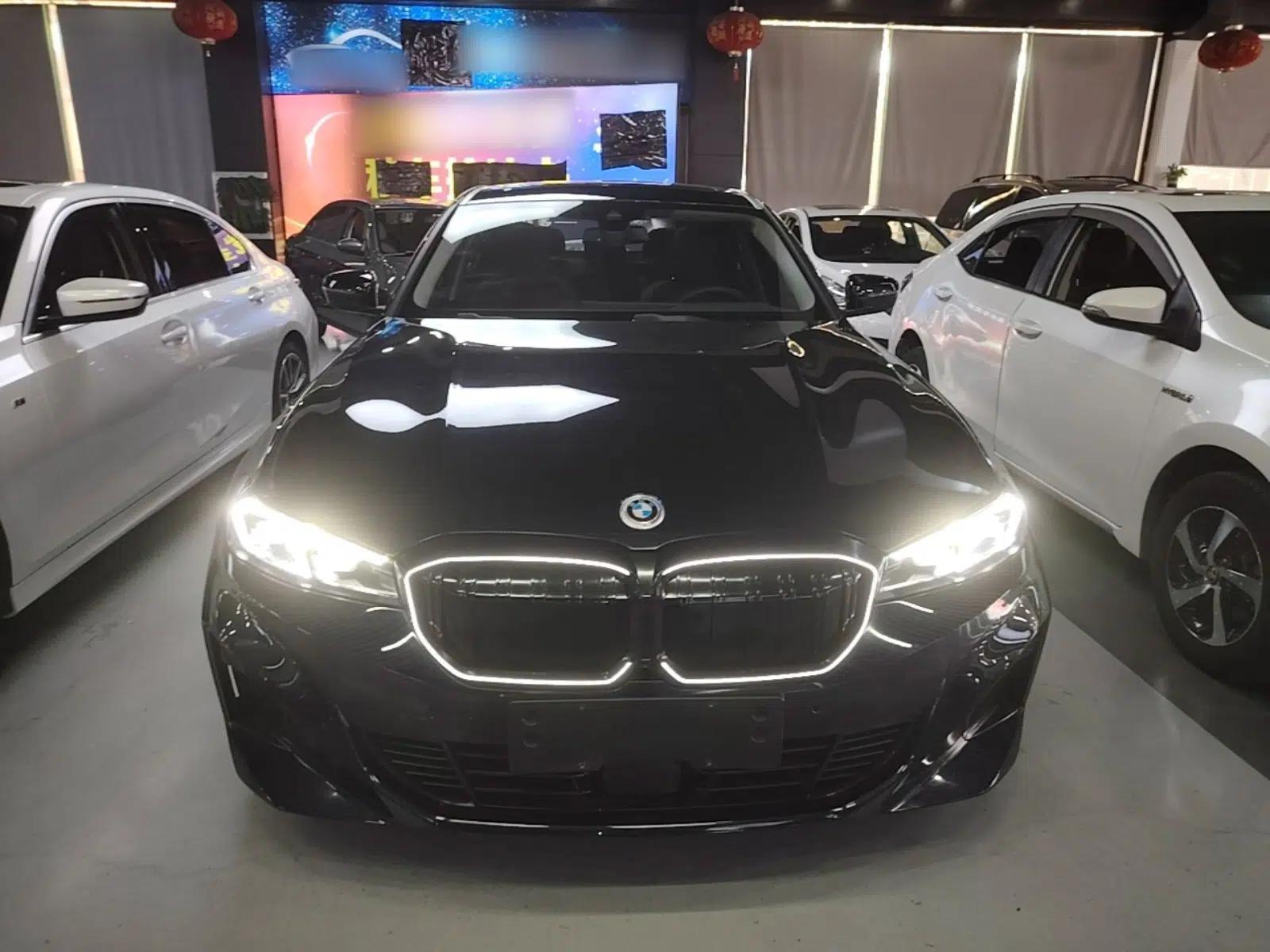 BMW i3 2025 eDrive 35 L — миниатюра 2