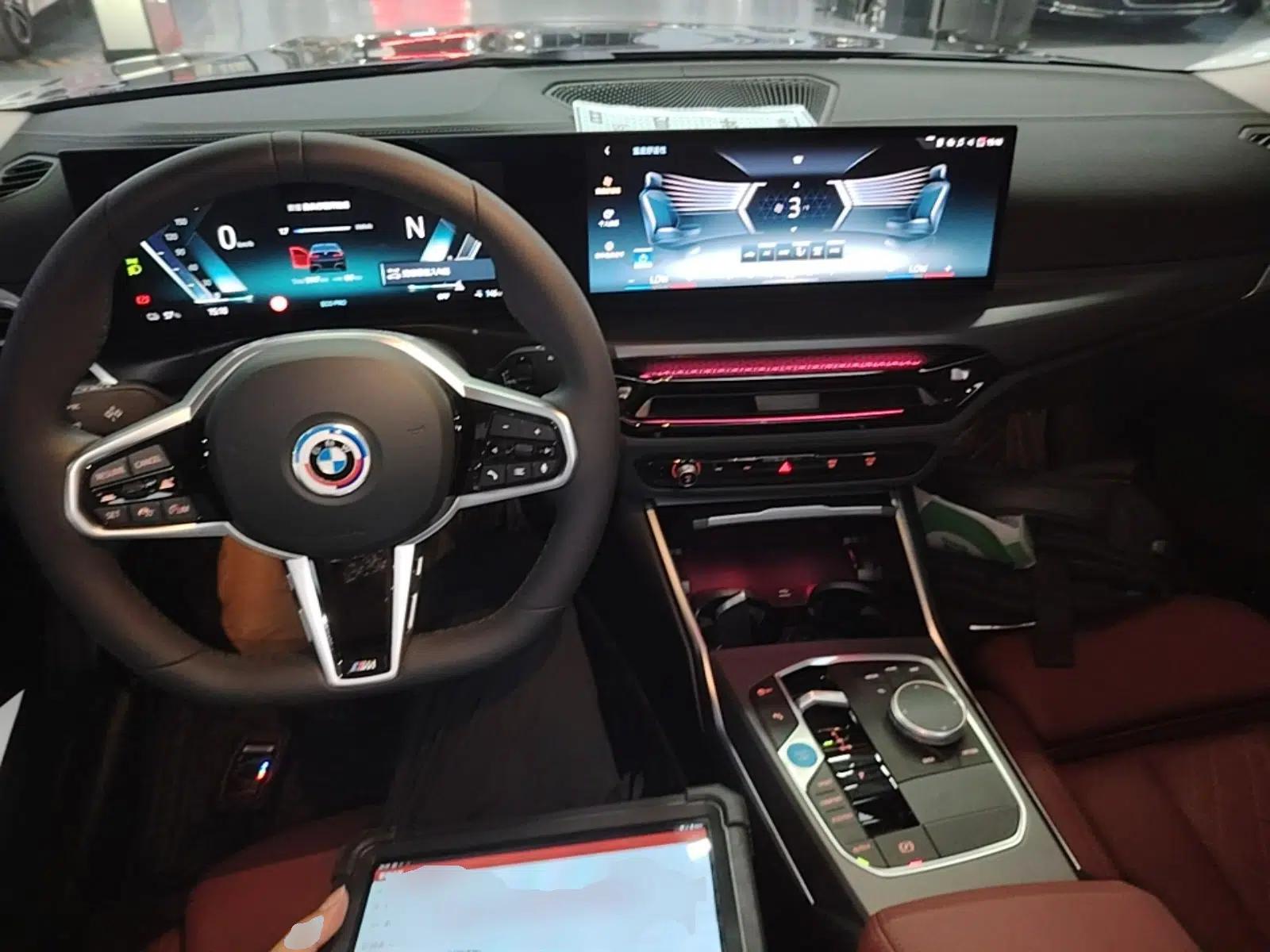 BMW i3 2025 eDrive 35 L — миниатюра 12