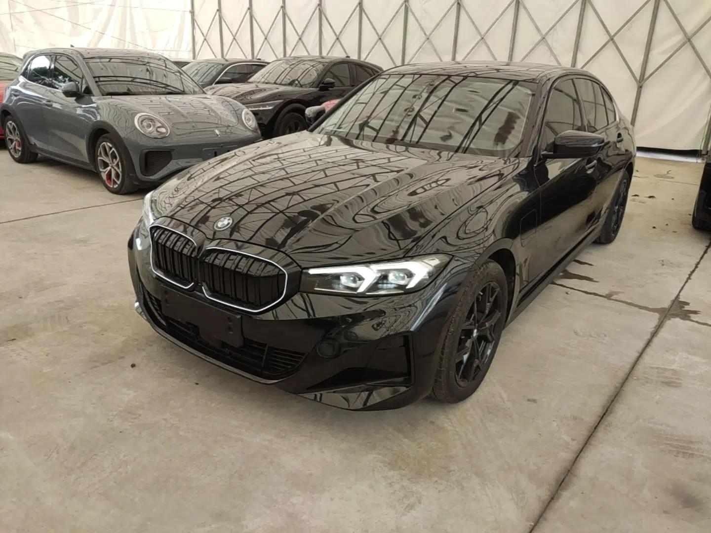 BMW i3 2025 eDrive 35 L — миниатюра 1