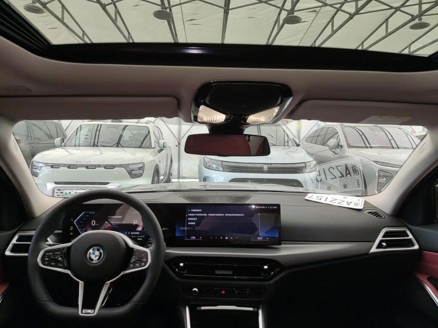 BMW i3 2025 eDrive 35 L — миниатюра 21