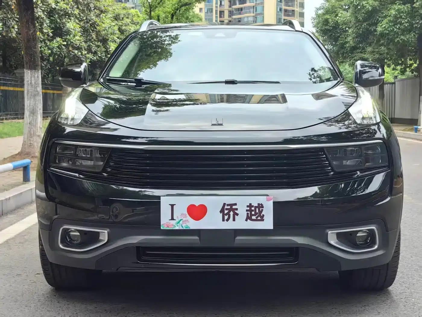 Lynk & Co 01 2017 2.0T 2WD Pro Edition — миниатюра 2