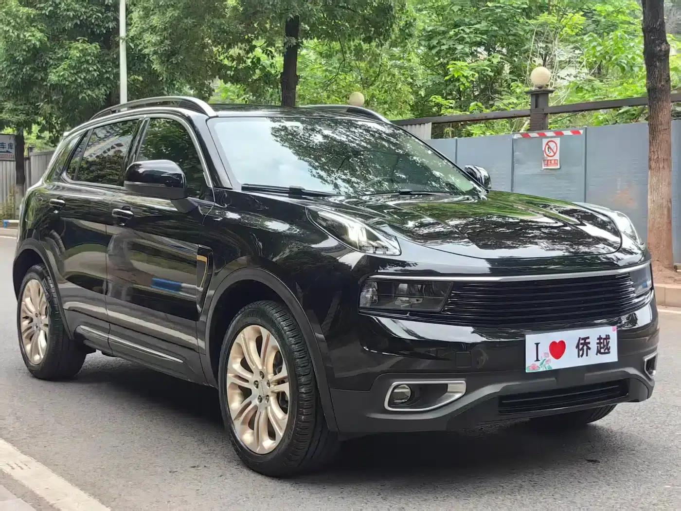 Lynk & Co 01 2017 2.0T 2WD Pro Edition — миниатюра 3