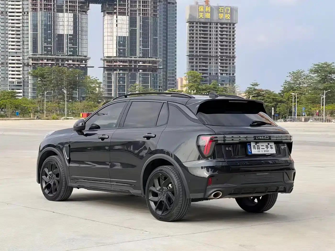 Lynk & Co 01 2023 2.0TD AWD Dark Edition — миниатюра 4