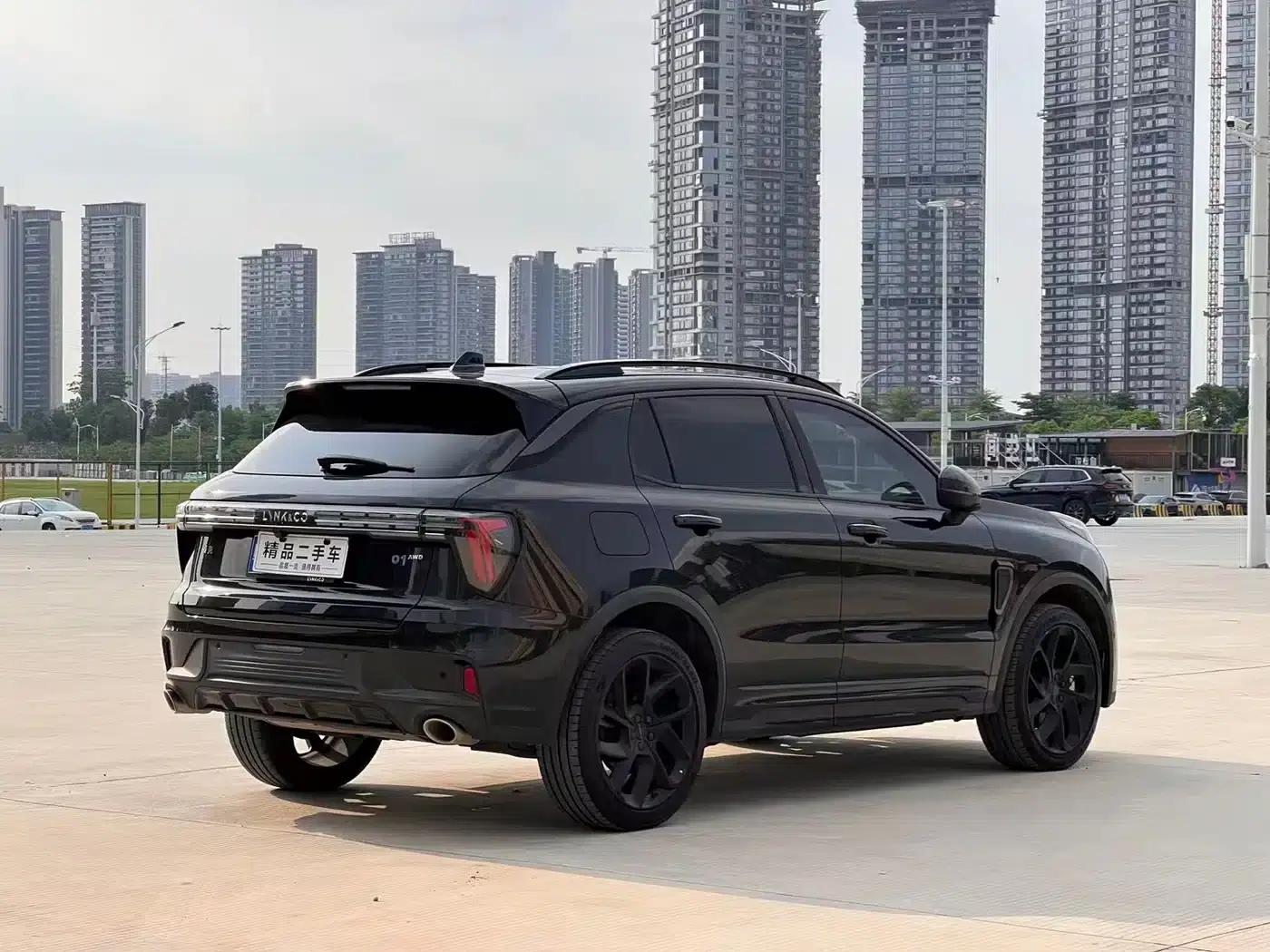 Lynk & Co 01 2023 2.0TD AWD Dark Edition — миниатюра 6