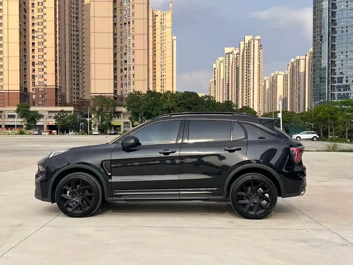 Lynk & Co 01 2023 2.0TD AWD Dark Edition — миниатюра 7