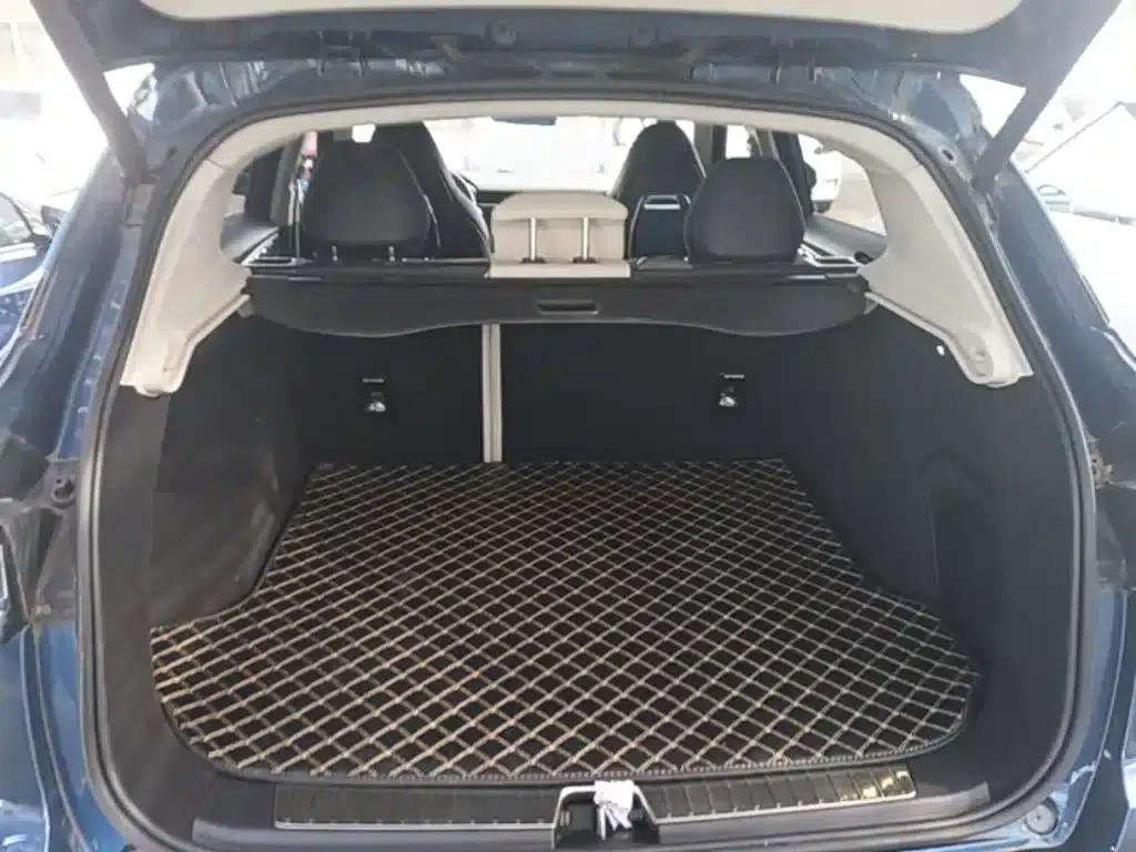 Lynk & Co 01 2021 2.0TD Two-Wheel Drive Pro — миниатюра 19
