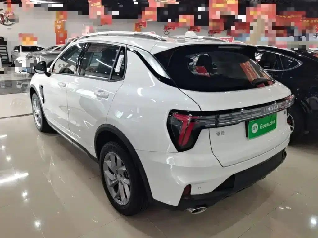 Lynk & Co 01 2024 2.0TD Two-Wheel Drive Global Edition — миниатюра 5
