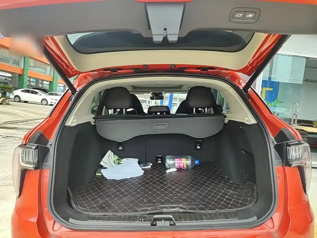 Lynk & Co 01 2019 2.0T AWD Pro Edition (National V Emission Standard) — миниатюра 19
