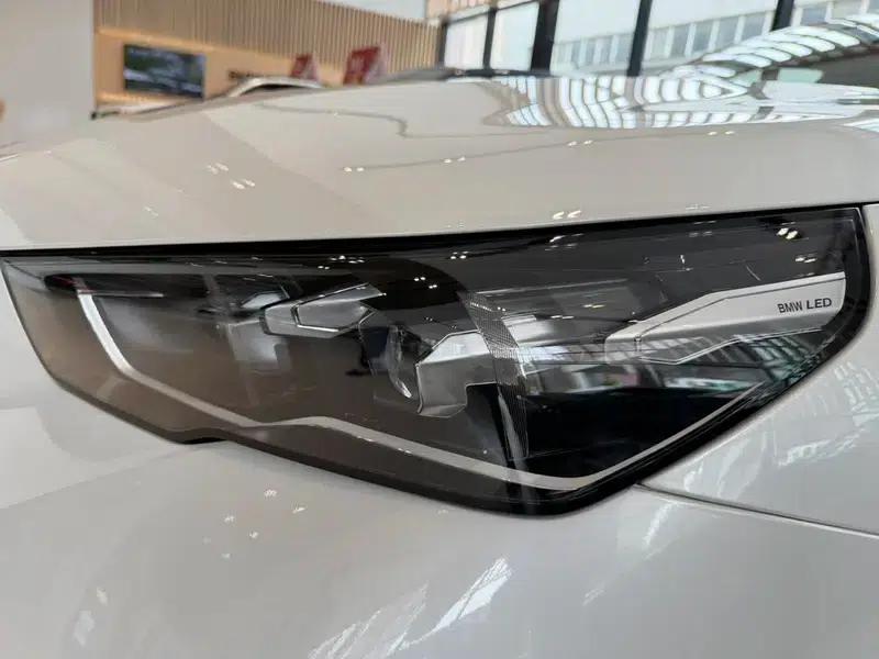BMW i5 2024 eDrive35L M Sport Package — миниатюра 5