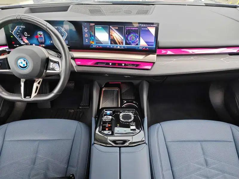 BMW i5 2024 eDrive35L Premium M Sport Package — миниатюра 23