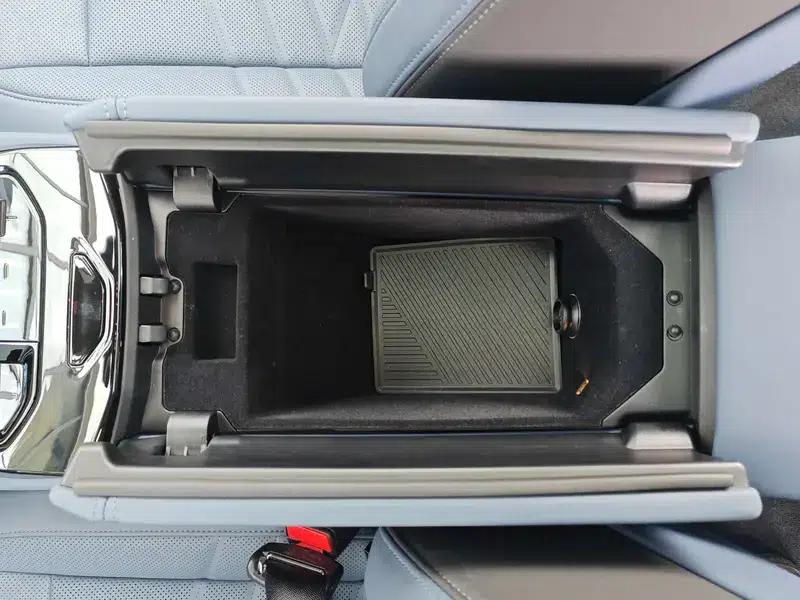 BMW i5 2024 eDrive35L Premium M Sport Package — миниатюра 32