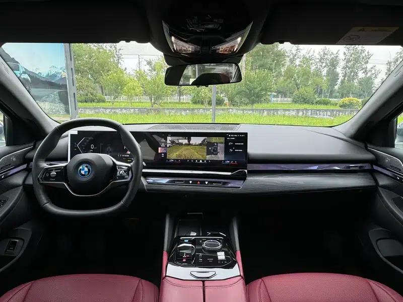 BMW i5 2024 eDrive35L Premium Luxury Package — миниатюра 13