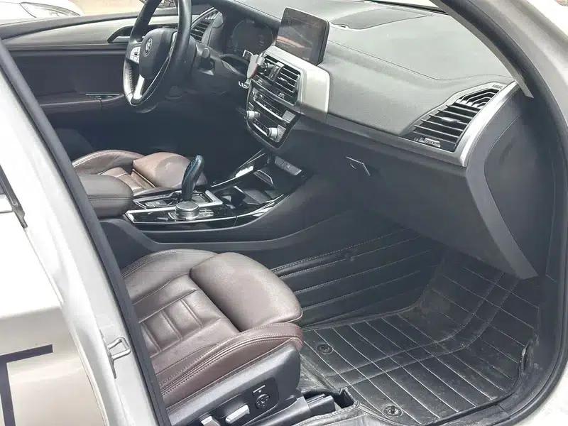BMW iX3 2021 Leading Edition — миниатюра 4