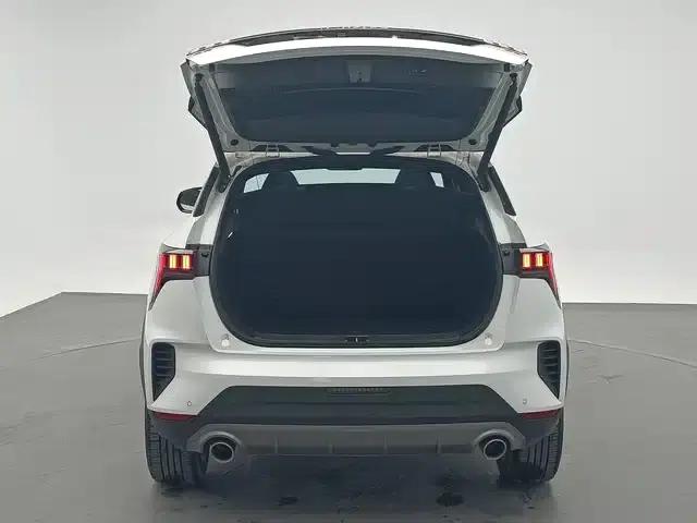 Lynk & Co 06 2023 Remix 1.5T Pro — миниатюра 11