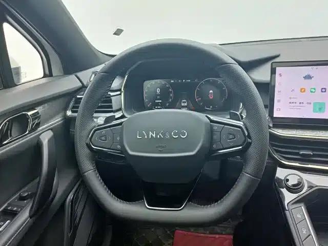 Lynk & Co 06 2023 Remix 1.5T Pro — миниатюра 7