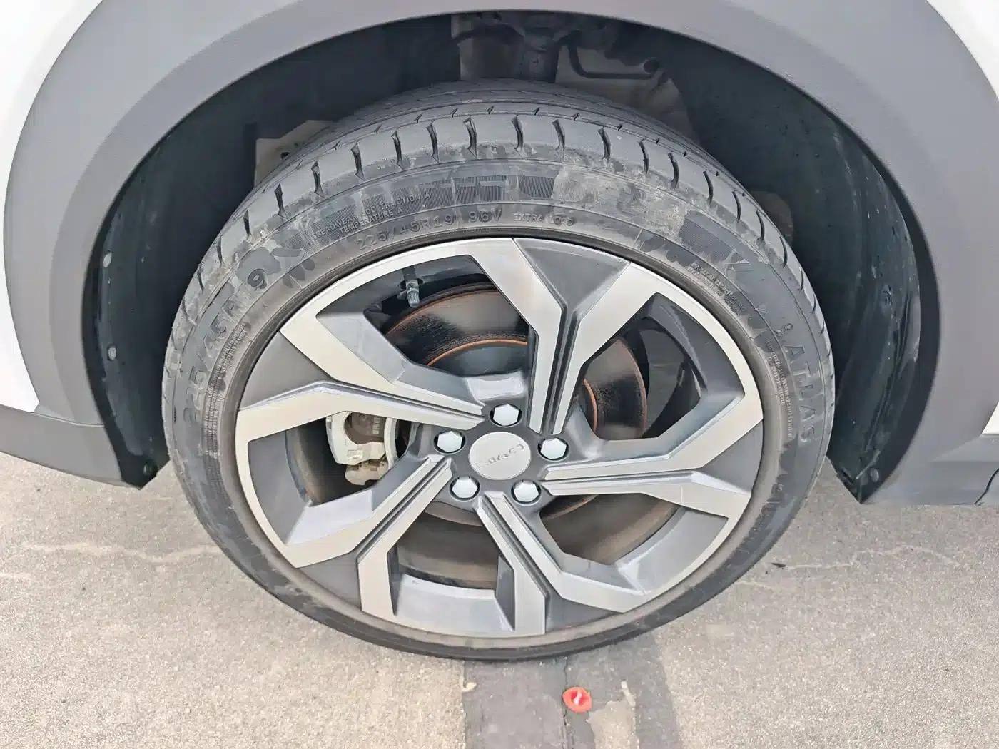 Lynk & Co 06 2023 Remix 1.5T Hero — миниатюра 10
