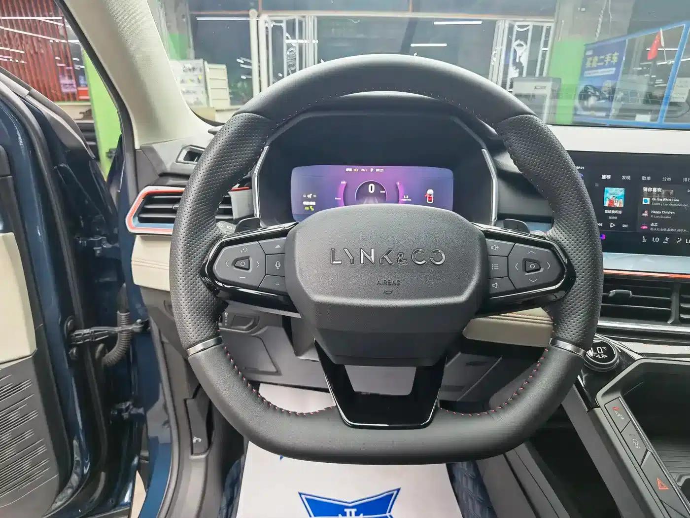 Lynk & Co 06 2020 1.5T Halo — миниатюра 10