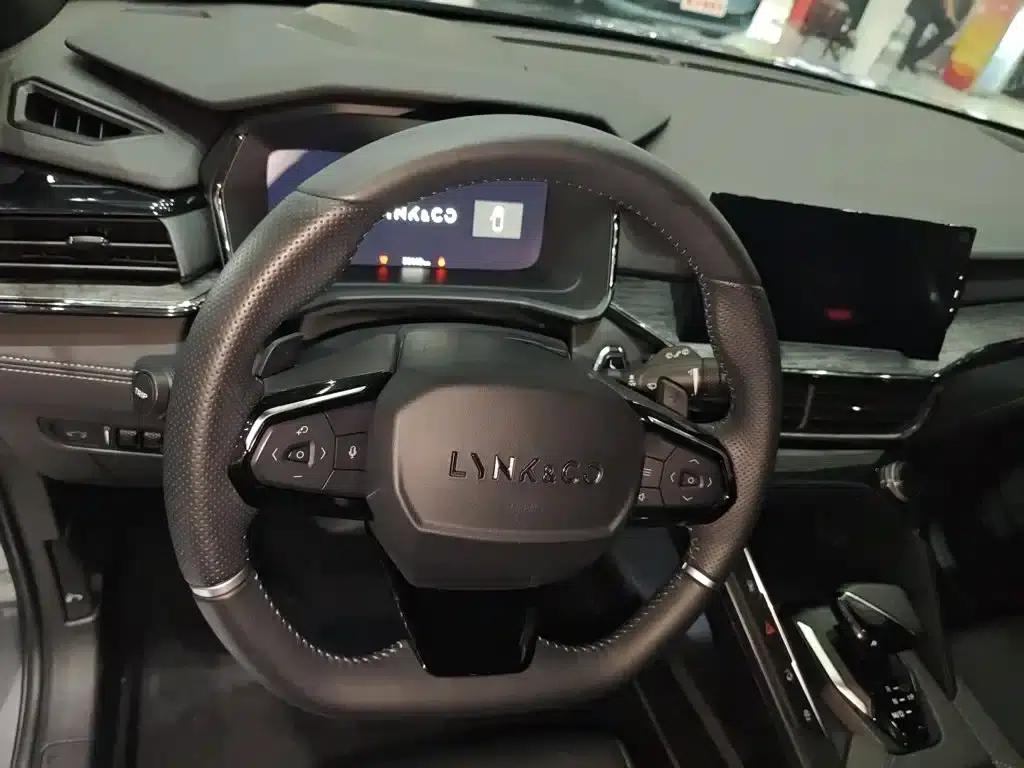 Lynk & Co 06 2020 1.5T Pro — миниатюра 4