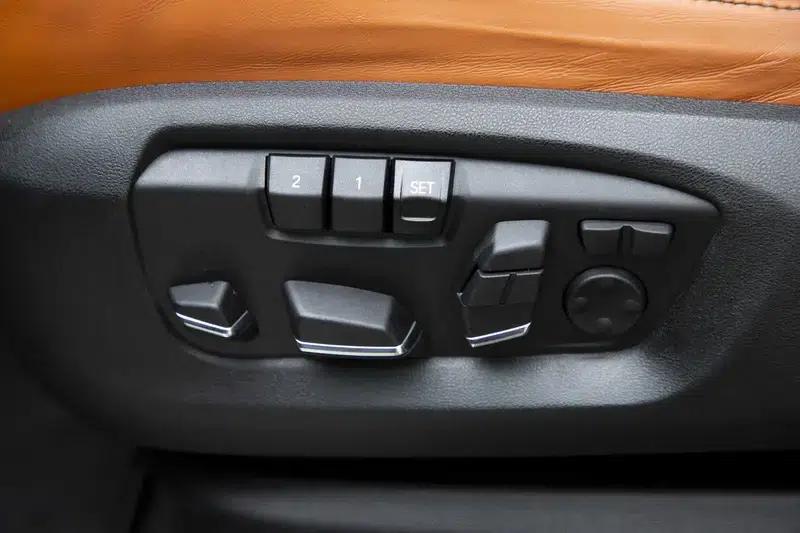 2015 BMW X5 M — миниатюра 10