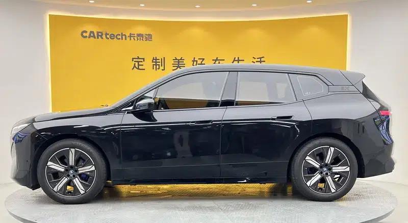 BMW iX 2023 xDrive40 — миниатюра 4