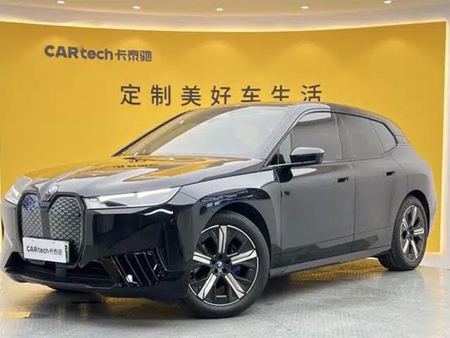 BMW iX 2023 xDrive40