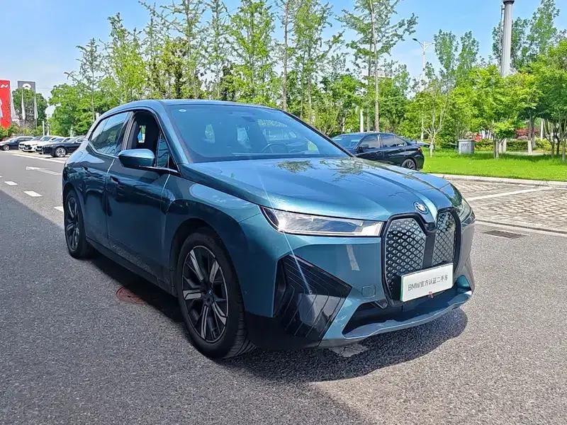 BMW iX 2022 xDrive40 — миниатюра 3