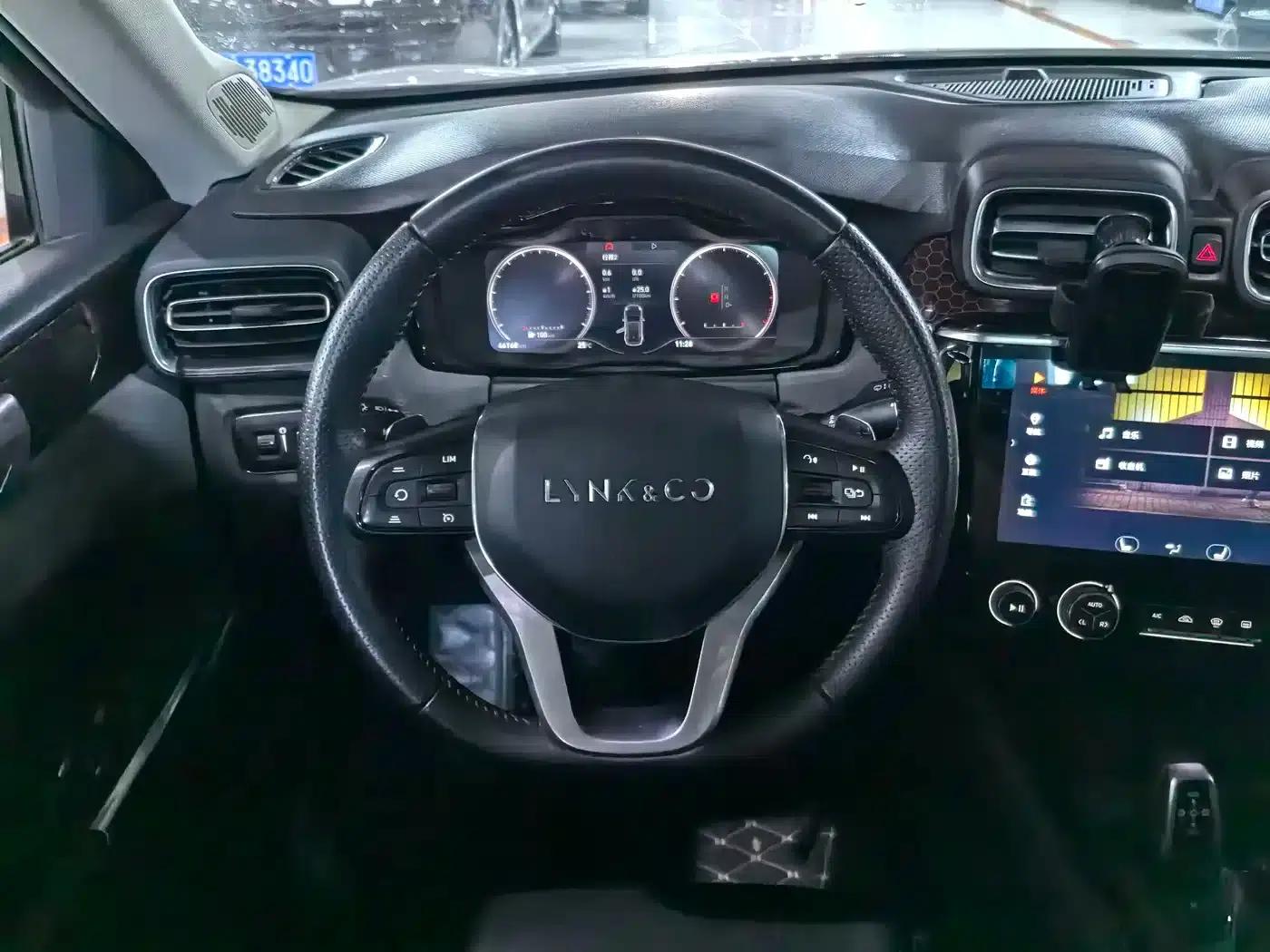 Lynk & Co 02 2019 1.5T DCT 2WD Sport Edition (China VI Emission Standard) — миниатюра 7
