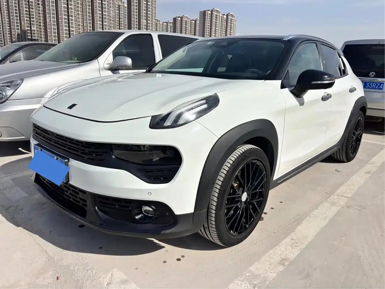 Lynk & Co 02 2018 2.0T DCT AWD Pro Edition (National V Emission Standard) — миниатюра 1