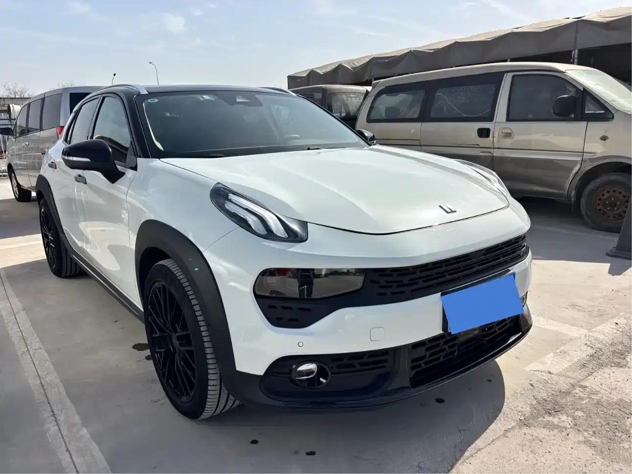 Lynk & Co 02 2018 2.0T DCT AWD Pro Edition (National V Emission Standard) — миниатюра 3