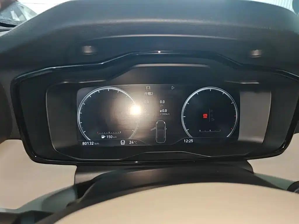 Lynk & Co 02 2018 1.5T DCT 2WD Pro Edition (National V Emission Standard) — миниатюра 12
