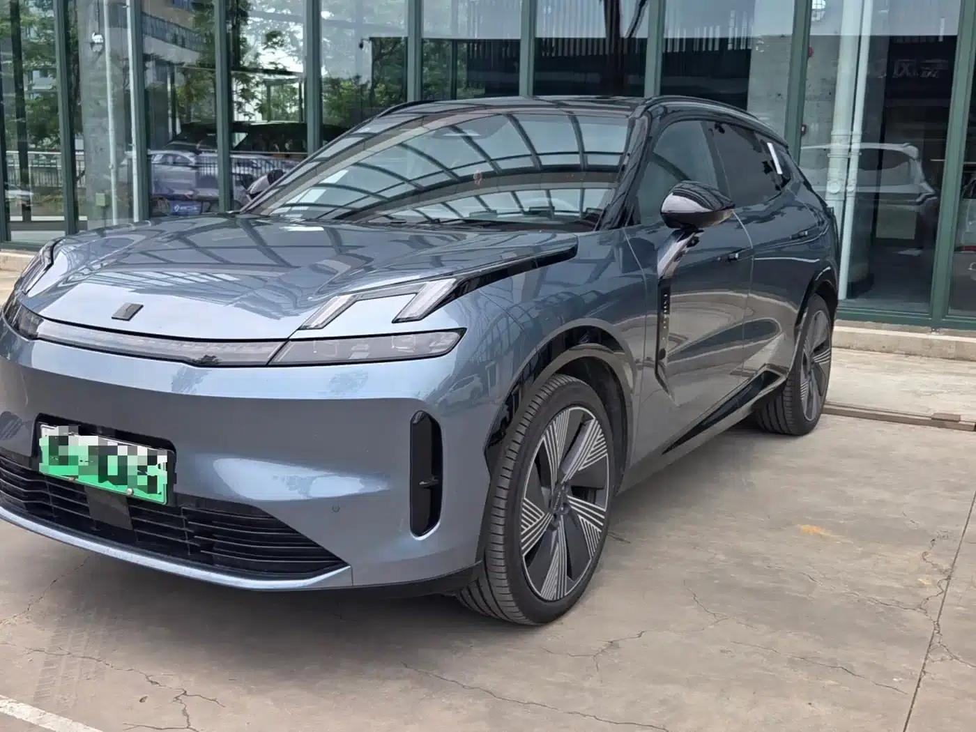 Lynk & Co 08 EM-P 2025 model, 245km ultra-long range Halo — миниатюра 1