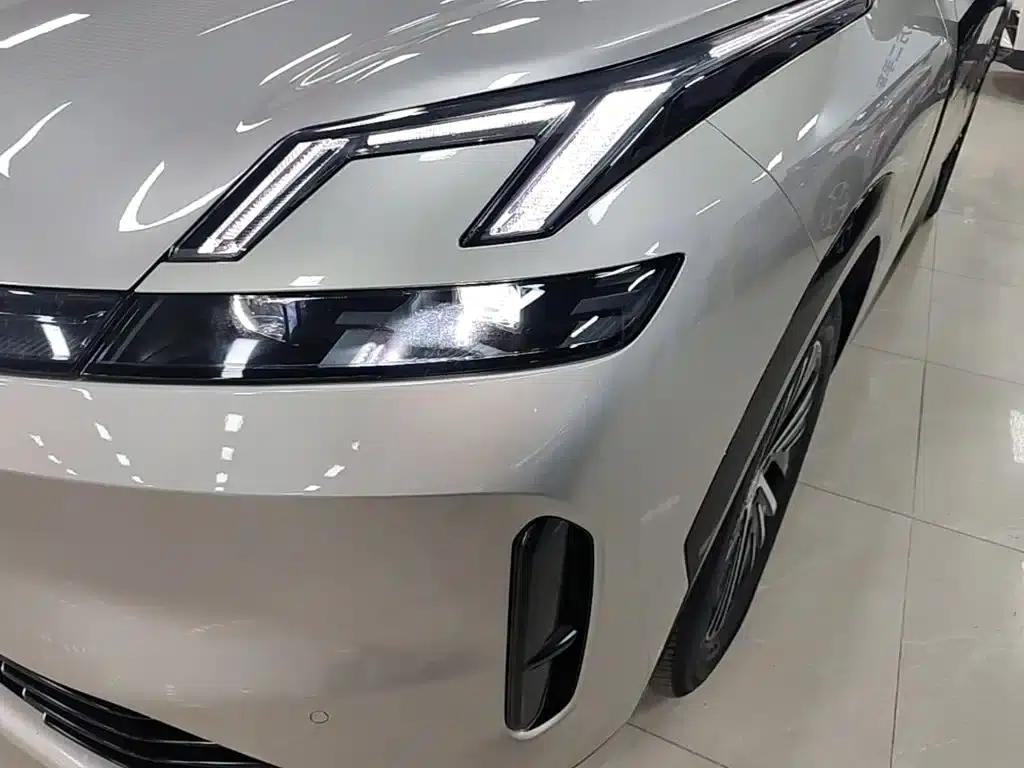 Lynk & Co 08 EM-P 2023 Model, 120km Long Range Halo — миниатюра 24