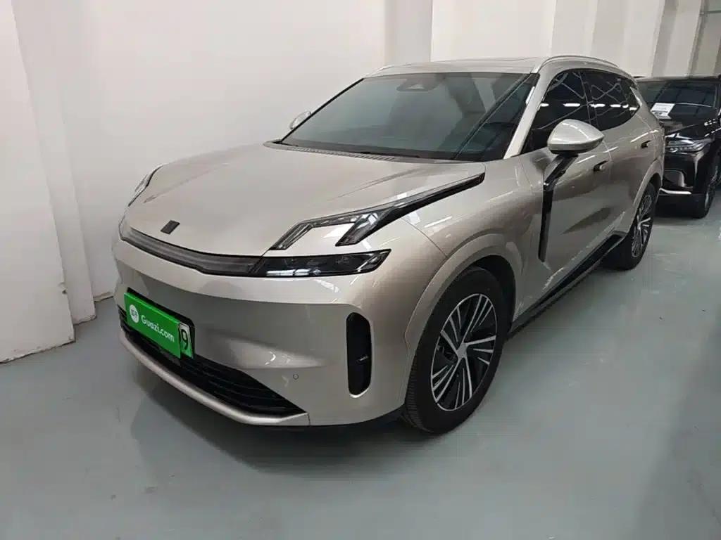 Lynk & Co 08 EM-P 2025 Model, 120km Long Range Pro — миниатюра 1
