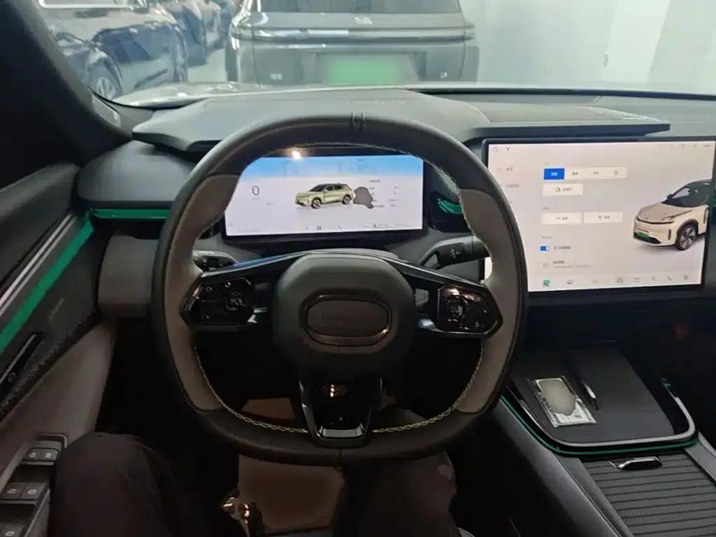 Lynk & Co 08 EM-P 2025 Model, 120km Long Range Pro — миниатюра 11