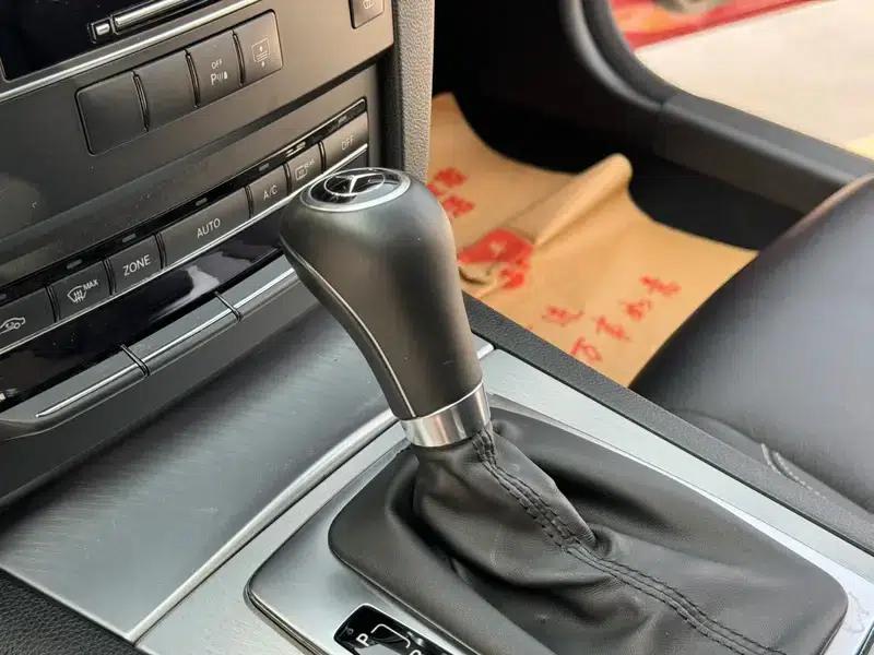 Mercedes-Benz E-Class (Imported) 2011 E 260 CGI Coupe — миниатюра 14