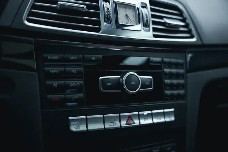 Mercedes-Benz E-Class (Imported) 2014 E 200 Coupe — миниатюра 15