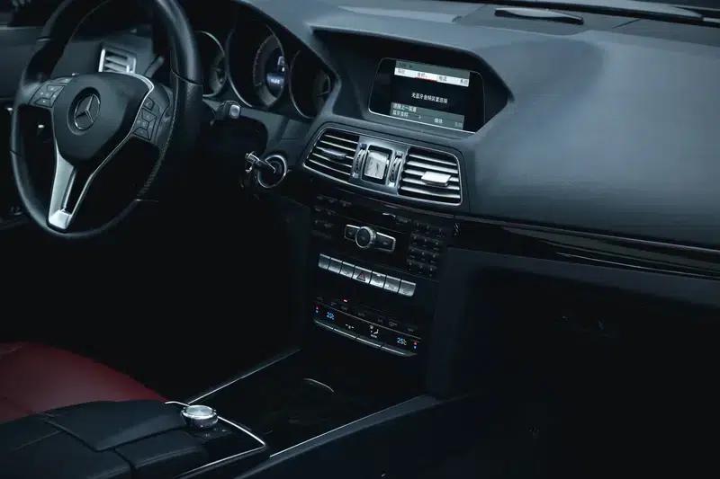Mercedes-Benz E-Class (Imported) 2014 E 200 Coupe — миниатюра 17