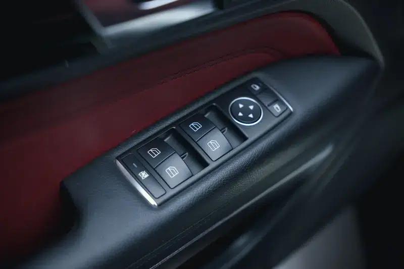 Mercedes-Benz E-Class (Imported) 2014 E 200 Coupe — миниатюра 27