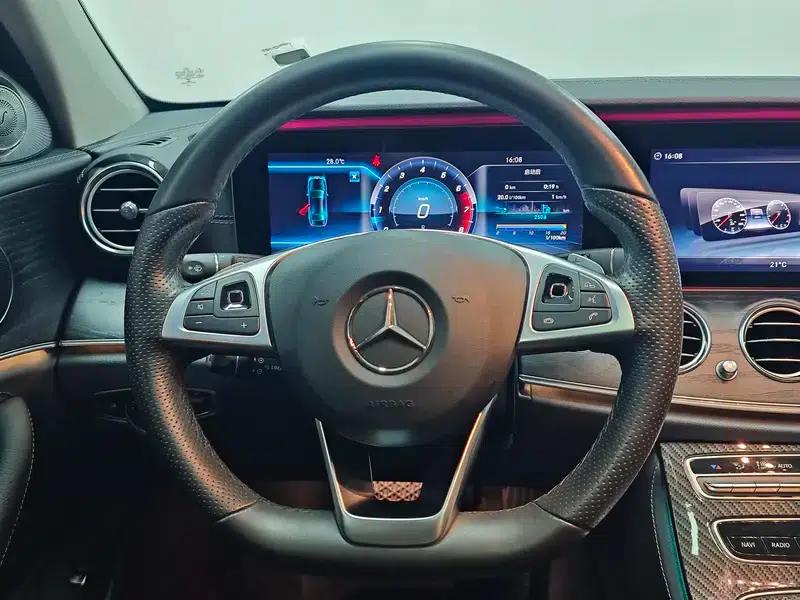 2016 Mercedes-Benz E-Class E 200 L Sport — миниатюра 16