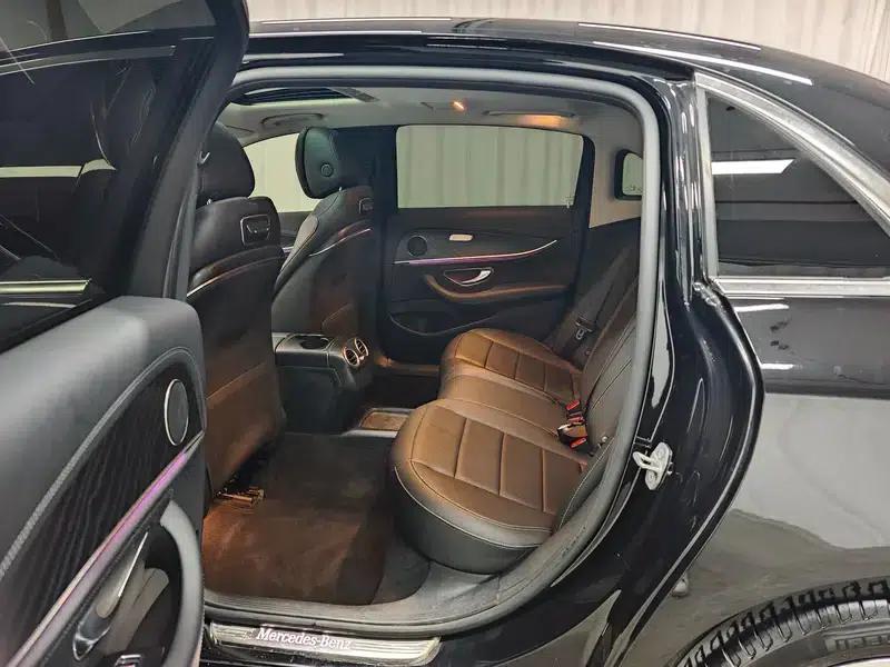 2016 Mercedes-Benz E-Class E 200 L Sport — миниатюра 18