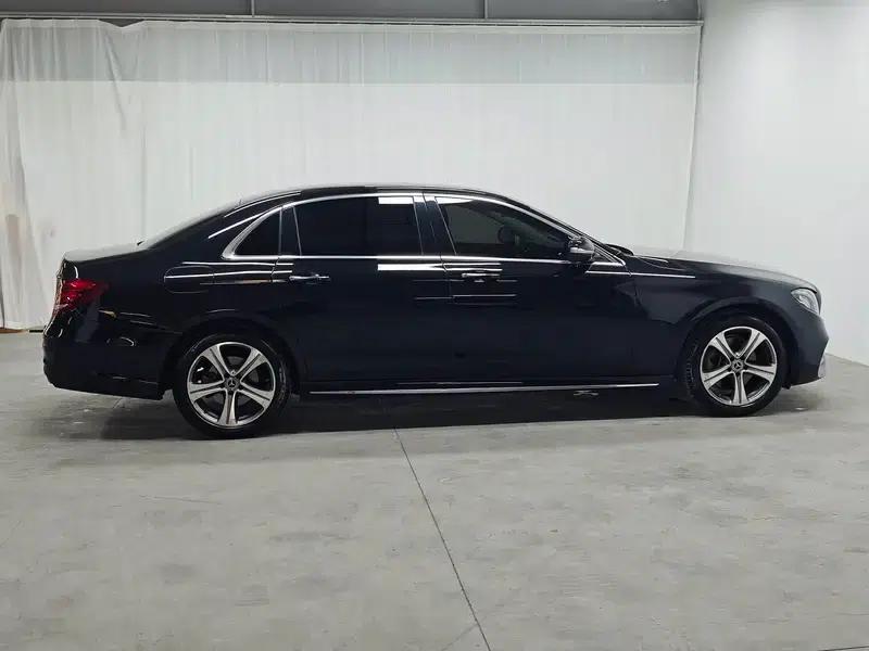 2016 Mercedes-Benz E-Class E 200 L Sport — миниатюра 8