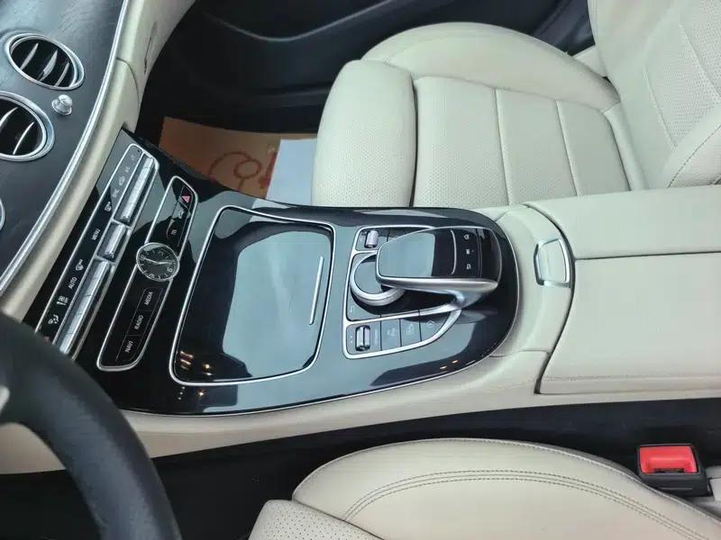 2016 Mercedes-Benz E-Class E 200 L — миниатюра 11