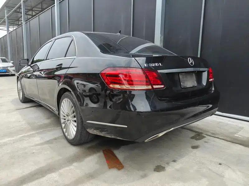 2015 Mercedes-Benz E-Class E 200 L — миниатюра 4