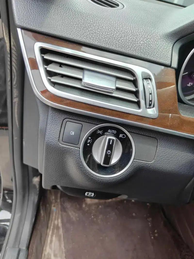 2015 Mercedes-Benz E-Class E 200 L — миниатюра 8