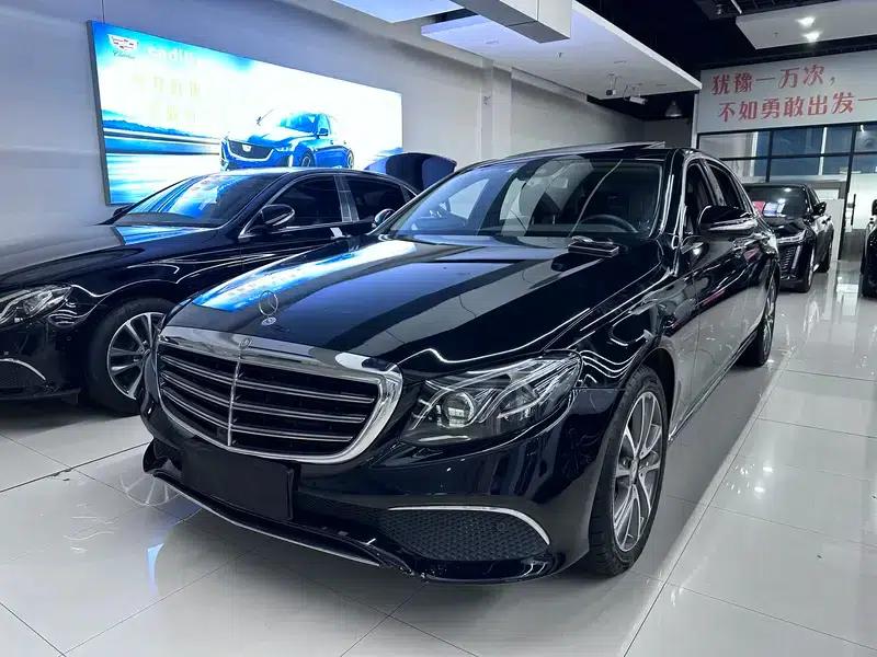2017 Mercedes-Benz E-Class E 300 L Luxury — миниатюра 1